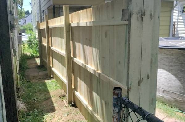 Privacy Fence Repairs in Perrysburg